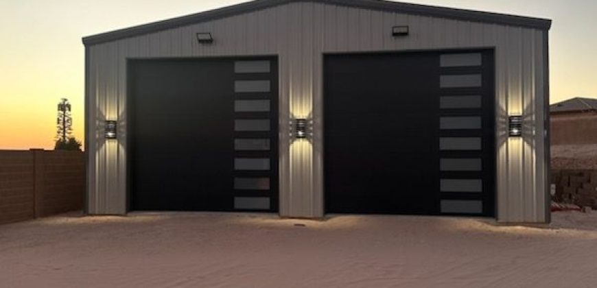 40x60x16 – Ash Gray Walls + Charcoal Gray Roof & Trim – Yuma, AZ