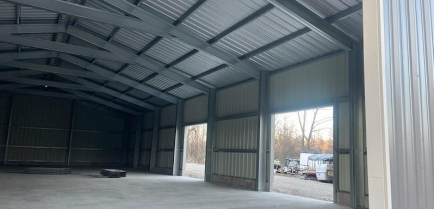 50x100x16 – Charcoal Gray Walls + Ash Gray Trim – Elgin, IL